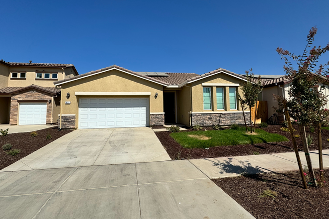 Front View of the home - Bellevue home with fully furnished rooms, 8 mins drive, Walk to CatTracks | $650 +
