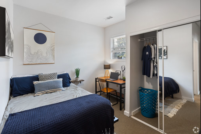Bedroom Sample - The Pointe State College
