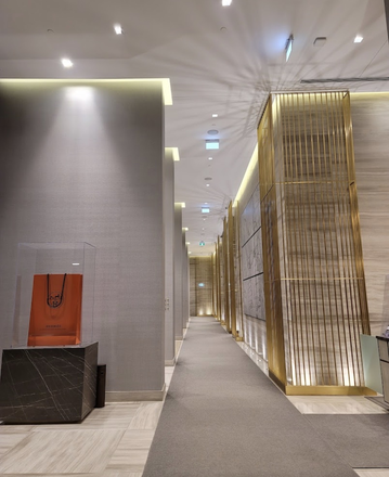 Concierge - 1 Bedroom in a furnished unit, 50 Charles Street East Condo