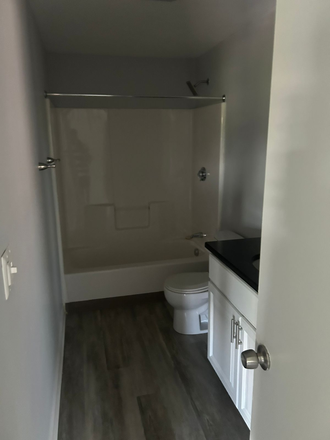 Bathroom - Meadow View Apartments