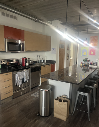 Kitchen - Z-Place Apartments