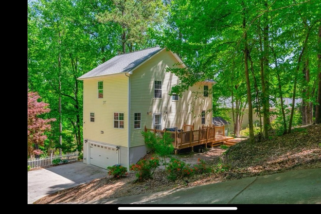 Exterior - Shared 3BR house seeking 2 housemates