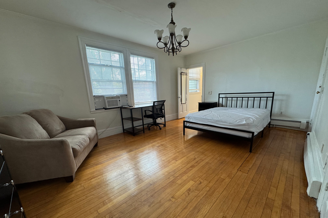 Bedroom - $1,950- 1 Bedroom Apartments