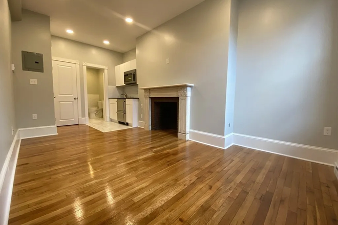 Main Room - 399 Marlborough Street