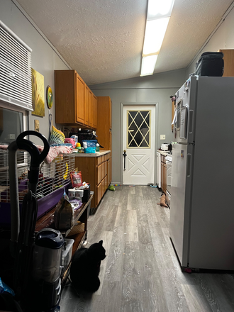 Kitchen - Sublet! Private room on west side of Iowa city House