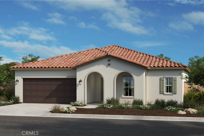 Front house - House, 5 bedroom, 2.5 bath, 15 min away from UCR, looking for 2 housemates!