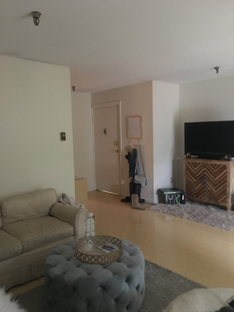 Living Room - 2027-2028 Condo 5 min walk to campus and 10 min walk to Church St