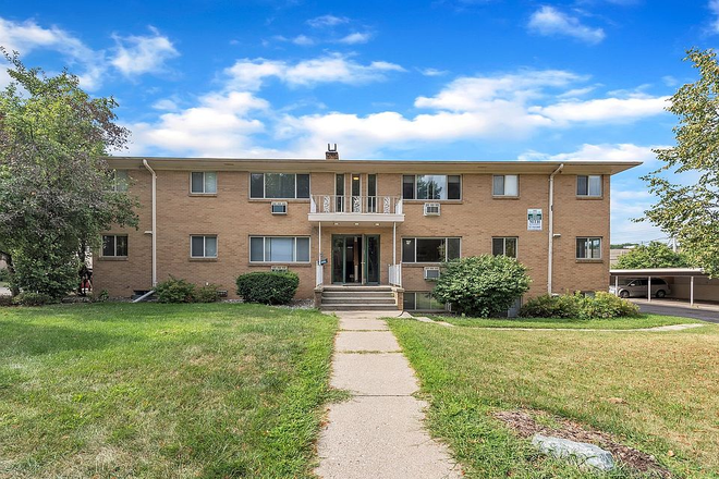 Outside Street View - Old Canton Lane (Hodge Apartments, LLC)