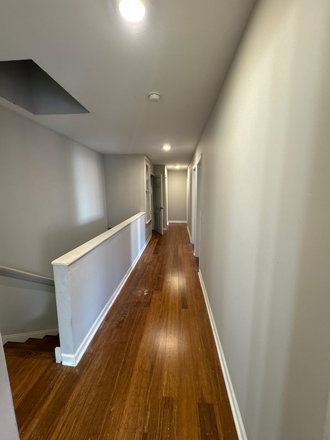 Hallway - Temple Villas- 1415 N 15th St unit D