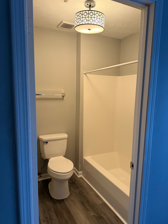 Bathroom - Apartments on Horsemans lane
