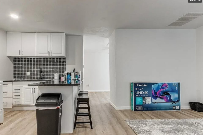 . - 1 bed 1 bath w/ Washer/Dryer House