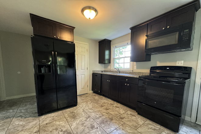Unit 1 Kitchen - 87 South Silver Lane Duplex