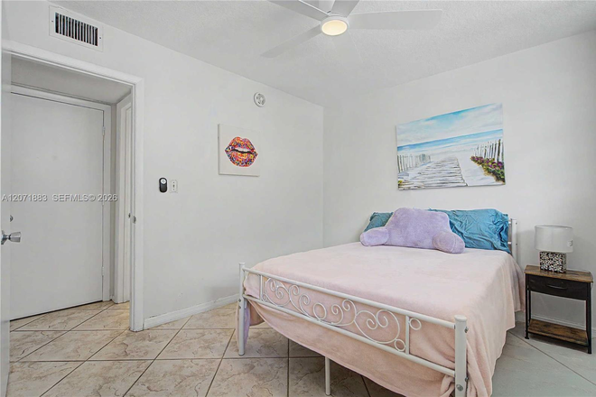 Bedroom - SPACIOUS TRUE 3BEDROOM, 2BATH CORNER CONDO