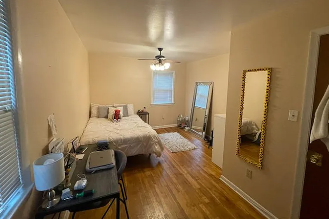 Bedroom 1 - Crystal Springs House