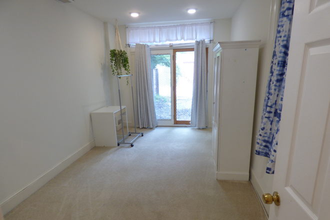 Bedroom - 1425 35th ST NW House