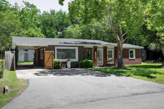 Street View - Master Suite 10 minutes from Downtown Charleston House
