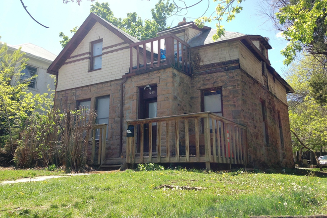Exterior - Room open in 6BR house on University Hill