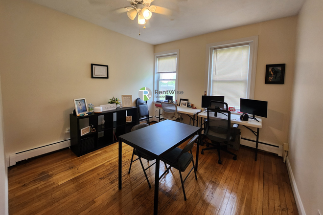 1 - SEPT 2026-Brighton Ave 1 bed Split, H/HW inc. No Broker Fee! Apartments