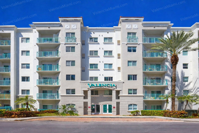 Outside of the building - Valencia Apartments