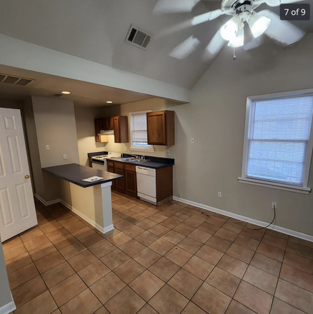 great space for entertaining - 7737 Zimple