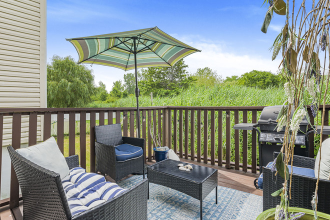 Porch - Winthrop 3 Beds 2 Bath 1200sqft House