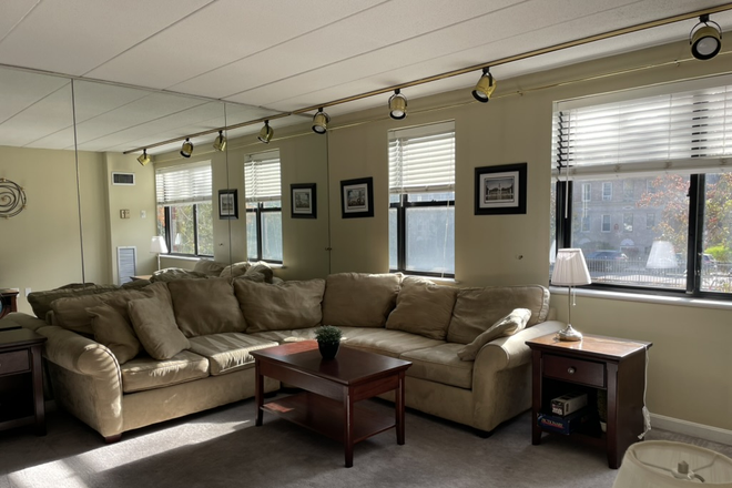 Living Room - Claridge House - Upscale Condo