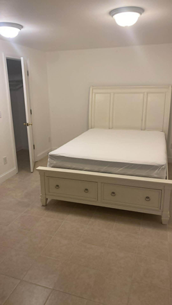bedroom (bed can optionally remain) - Large Basement Studio House