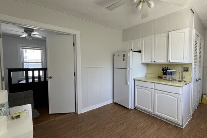 - - 6 BED NEAR TUFTS FOR 6/1/27 Apartments