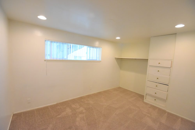 Bedroom - SUMMER SUBLEASE 2955 E College Ave Unit #144 1 Bedroom