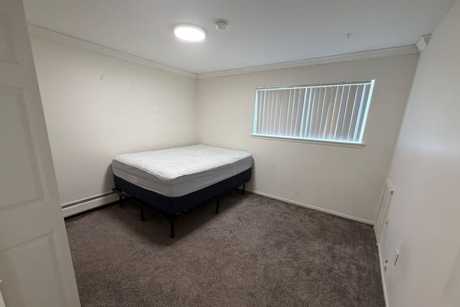 bedroom - Capitol Villa Apartments