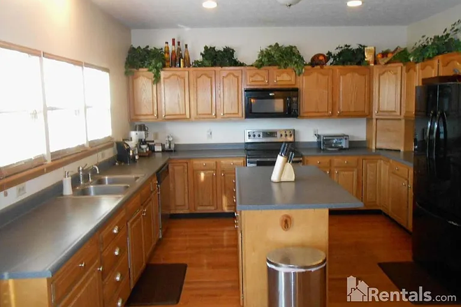 Kitchen - Single family home in Amberleigh Village