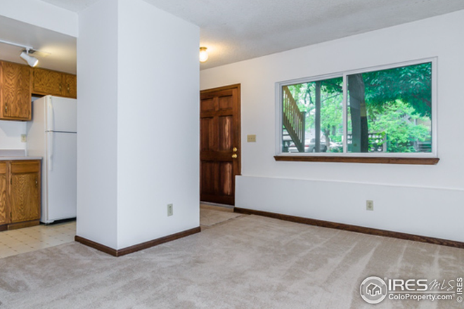 #10 - 3000 Broadway St #10. (1BR/1BA) Condo