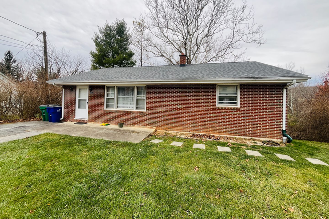 - 3 Bedroom, 1 Bath House