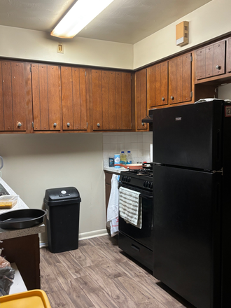 Kitchen - Beau Jardin Apartment