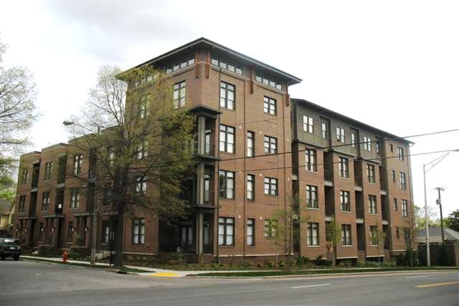 The Glen Building - The Glen Apartment Complex - Unit 213 - 2 bedroom/2 bath
