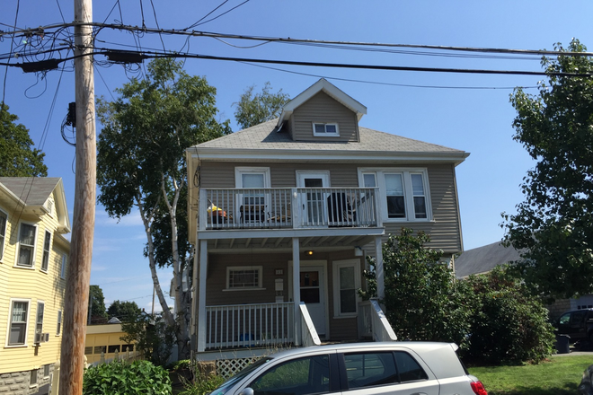 outside - Nice room for rent on Orchard Street Medford for June 2026! Apartments