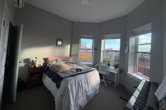 Bedroom - Spring 2026 Sublet - Private Bedroom in Beautiful Apartment