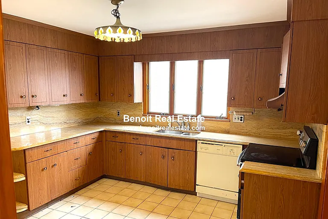 Kitchen - Student room available Duplex