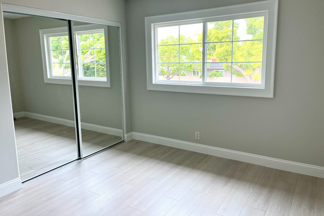 Bedroom - Nice room in Irvine, perfect location for UCI