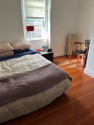 Bedroom - Large Bedroom Summer Sublet College Hill Apartments