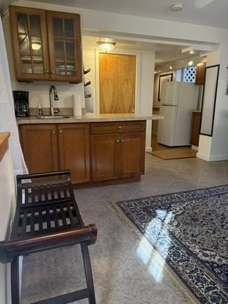 - EFFICIENCY APARTMENT, FURNISHED-MOVE-IN READY