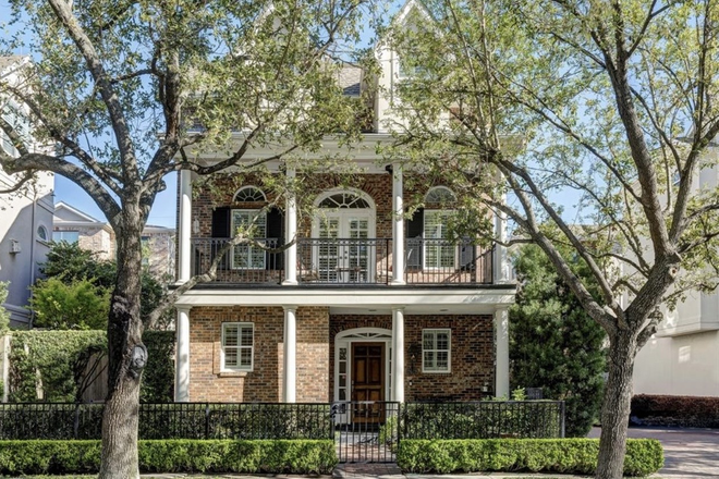 outside street view - Safe, Fully Furnished Summer 2026 Housing for a Rice Owl