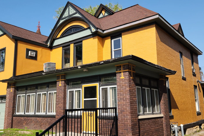 1 - Live the Best College Life Duplex