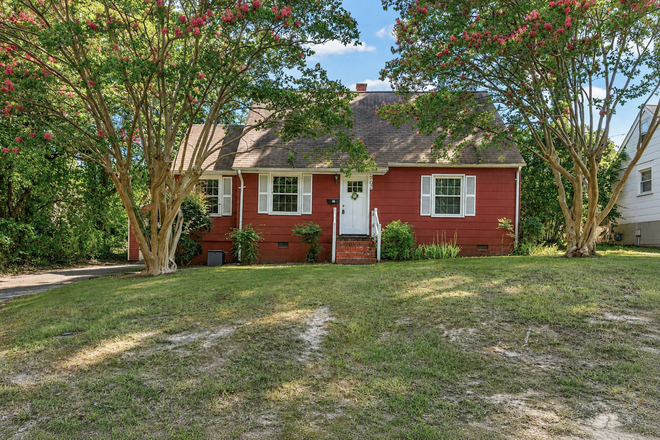 Exterior - 2-story Cape Cod Home for rent