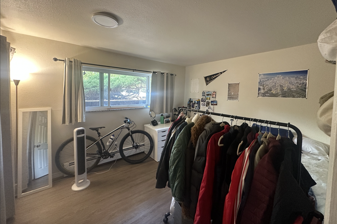 Full view of Bedroom - 12th & College Ave Apartment Private Bedroom Available for Spring Sublet!! (Female Preferred)