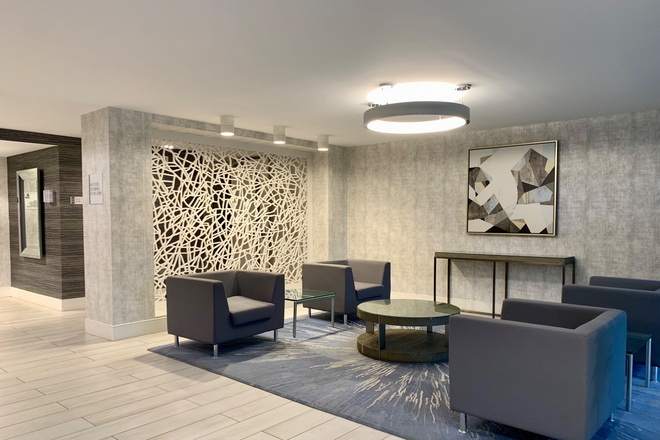- 2BR/2BA Modern Highrise Condo in Coolidge Corner, Brookline, MA