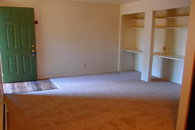 Living Room - Cute 2bd, 1ba in Boulder!