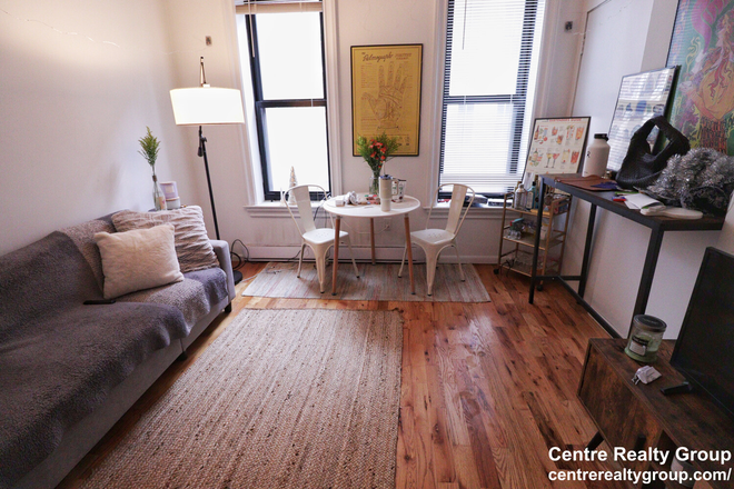 Living - 3 Bed 1.5 Bath No Broker Fee