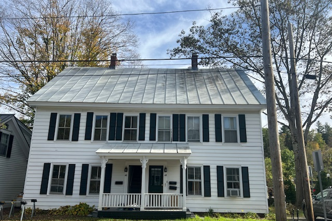 Street VIew - Large Two Bedroom Apartment Woodstock Village VT
