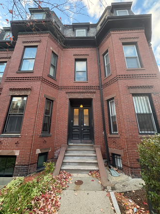 Entrance - (Next to Brigham Circle Stop) 14 Wigglesworth St One Bedroom Sublet